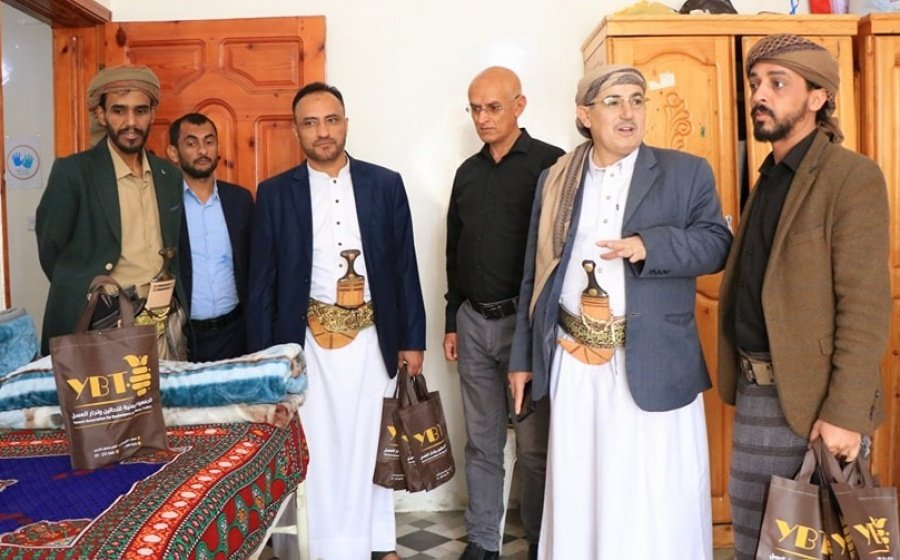 وفد من جمعية النحالين وتجار العسل في زيارة المؤسسة
